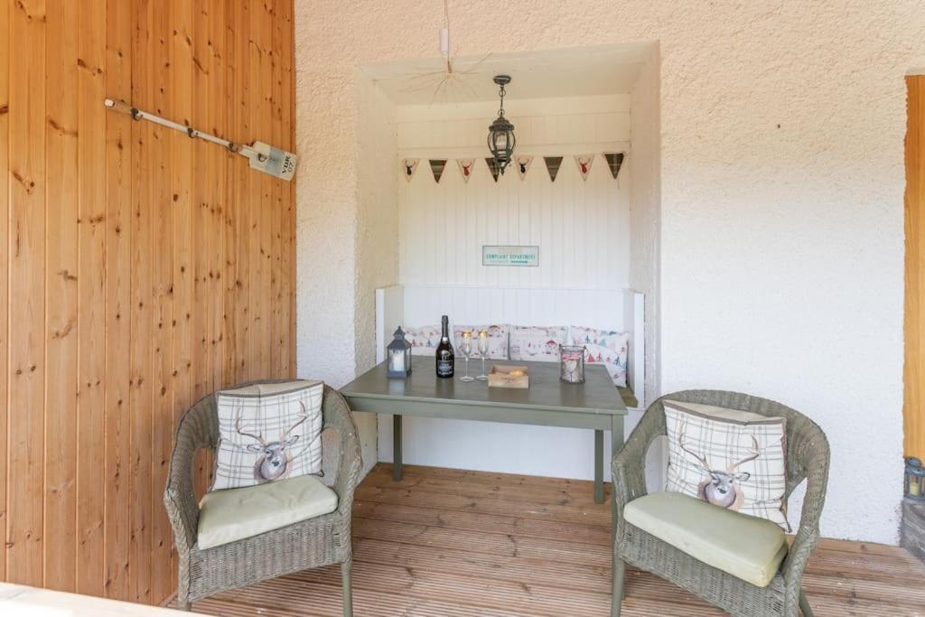 The Mews - A Cottage With A Spectacular Lake View Port Of Menteith Екстер'єр фото